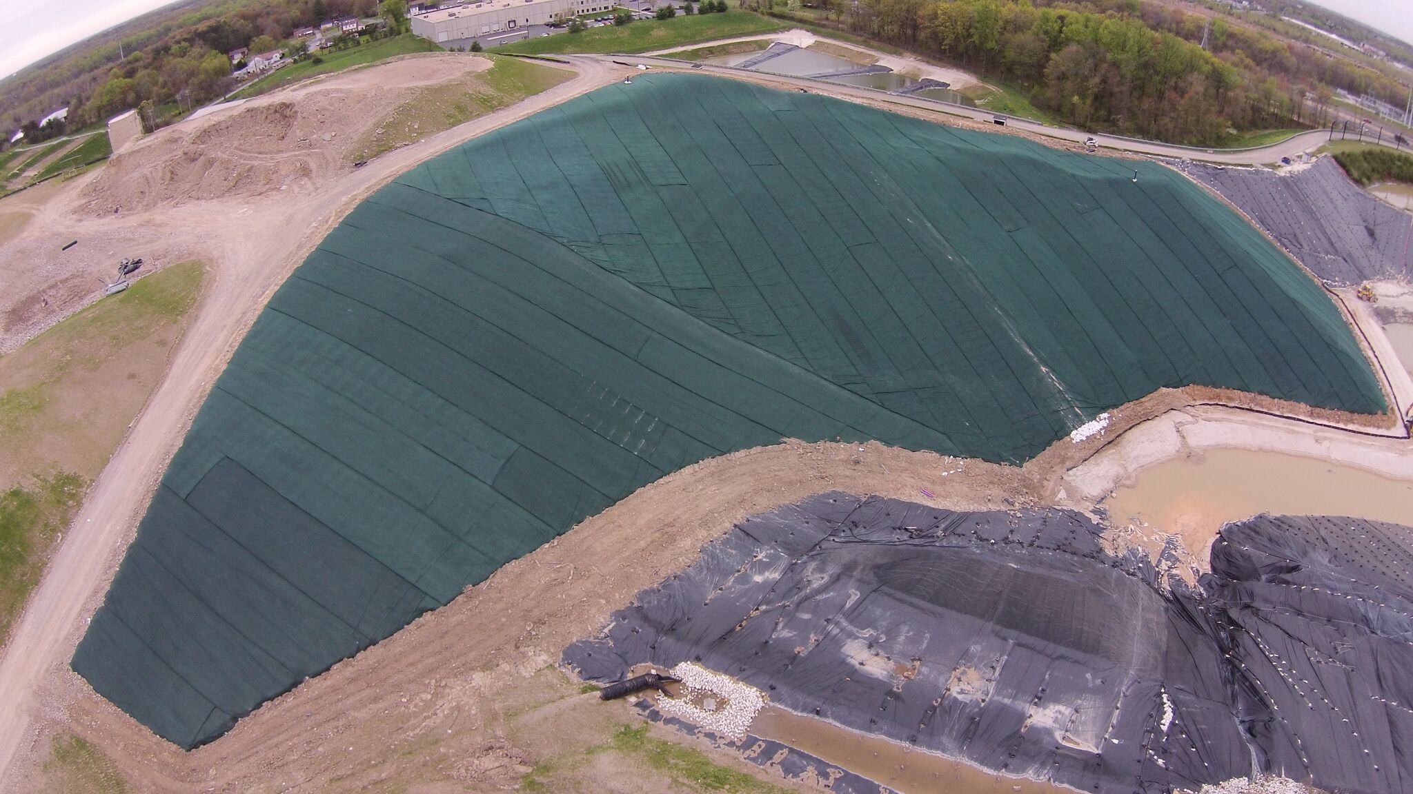 Wind Defender Engineered solution for ballasting exposed geomembranes