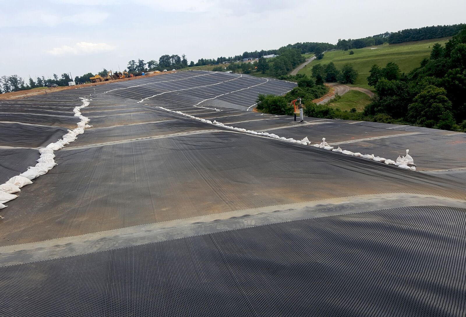 Wind Defender Engineered solution for ballasting exposed geomembranes